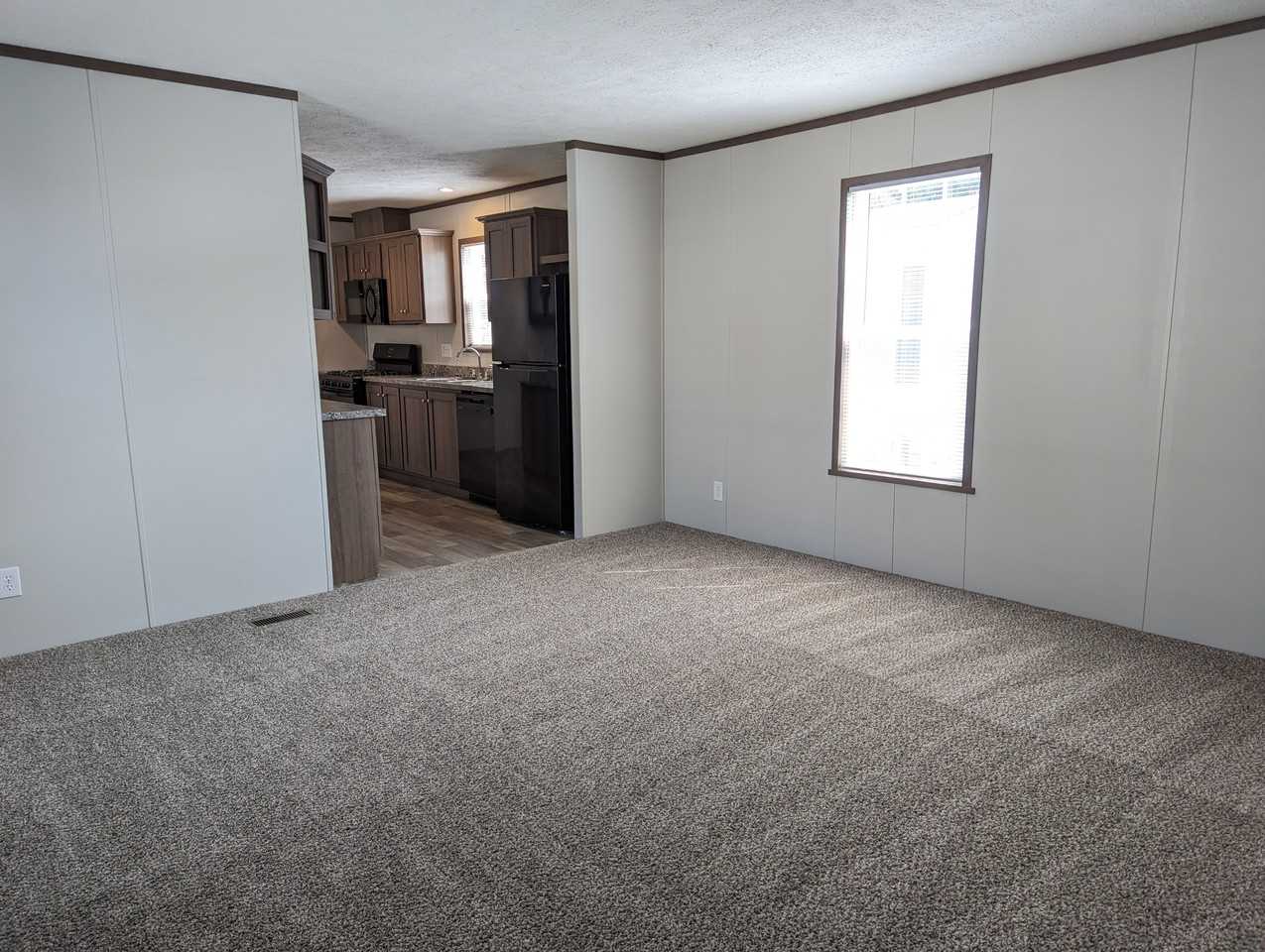 46000 Geddes Rd #18 - Photo 5 of 19