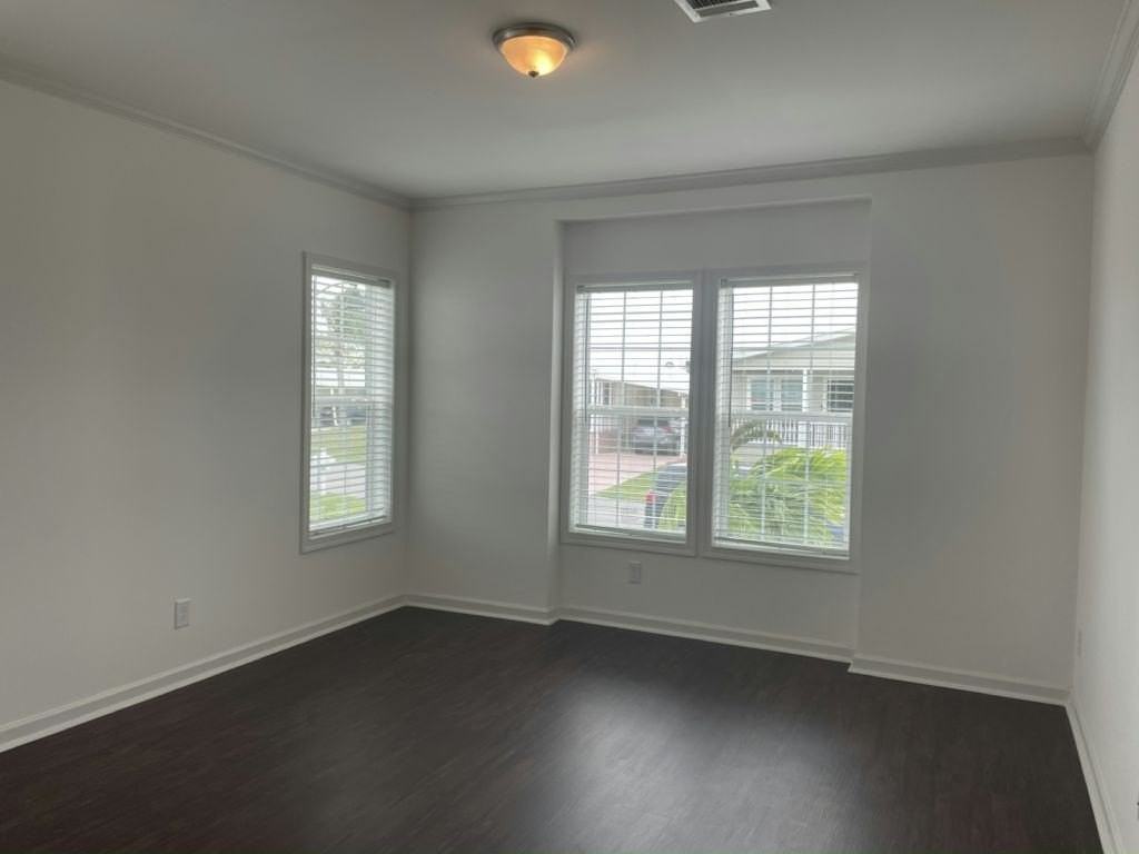 7182 42nd Dr N #1188 - Photo 4 of 21