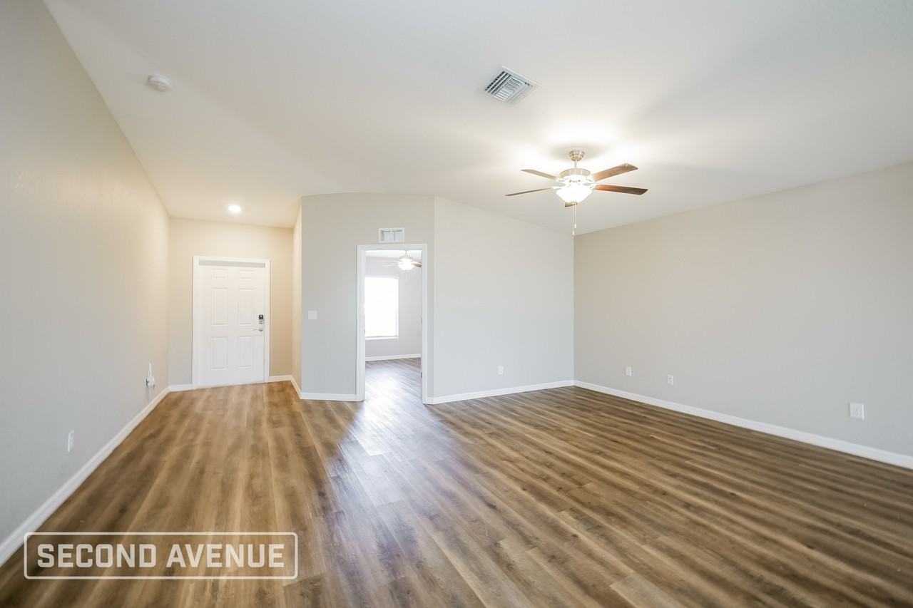1318 Ne 33rd Ln - Photo 5 of 27