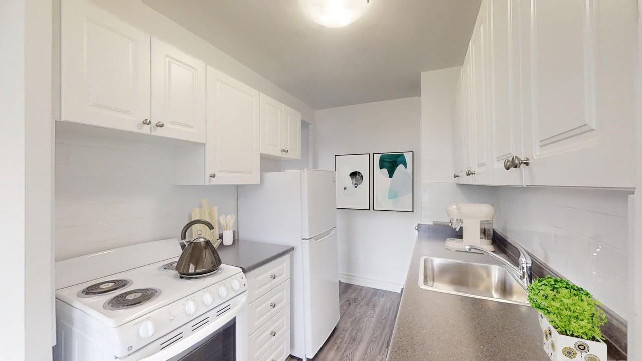 166 Carlton Street - Photo 2 of 11
