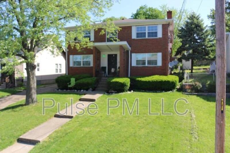 24 Rosebud Ave - Photo 4 of 13