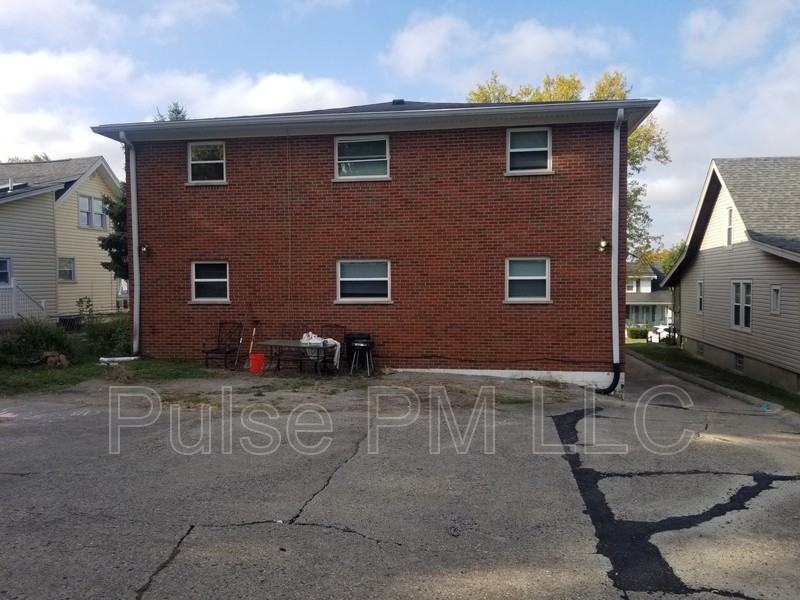 24 Rosebud Ave - Photo 6 of 13