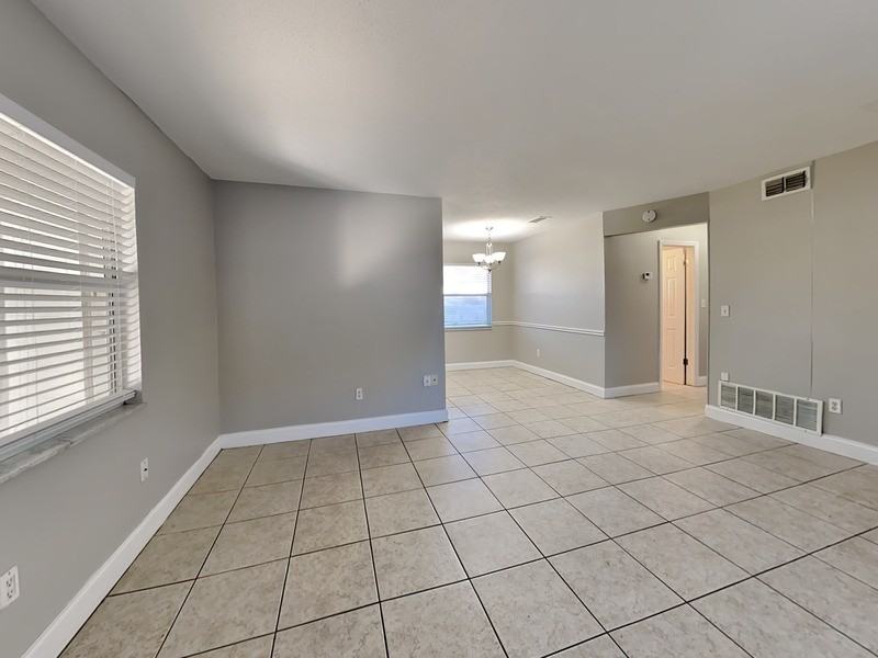 2605 E Pine St - Photo 6 of 17