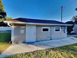 featured image of 1208 Francis Ave #2