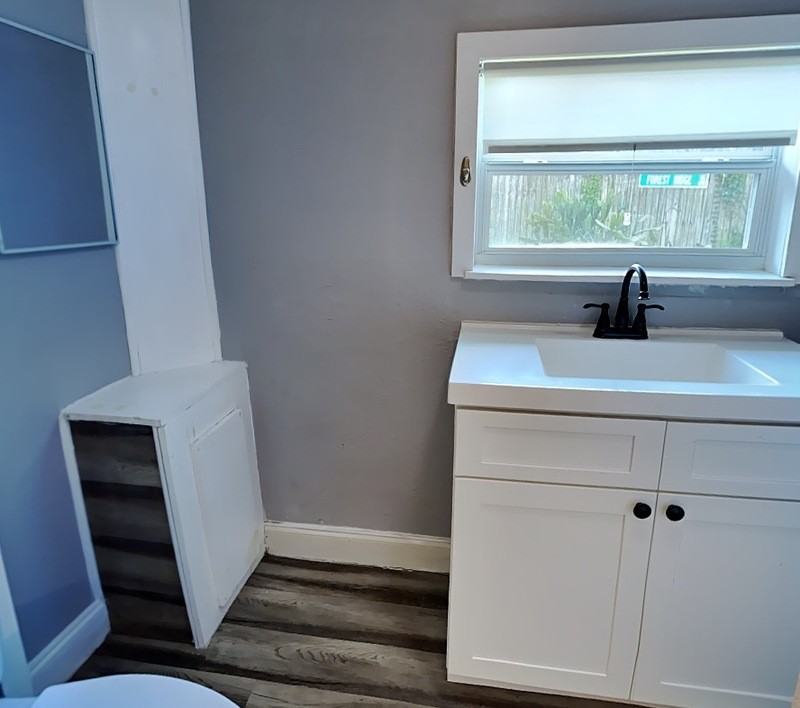 1208 Francis Ave #2 - Photo 7 of 13