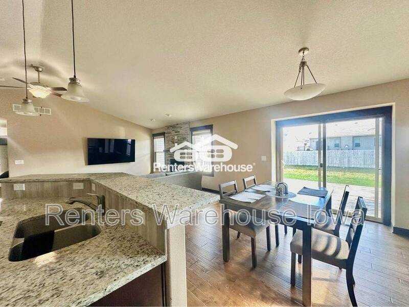 9664 Alderwood Dr - Photo 6 of 40