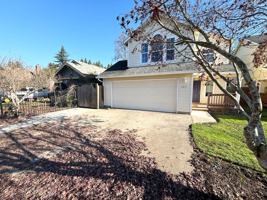 featured image of 2914 Sw 214th Ave