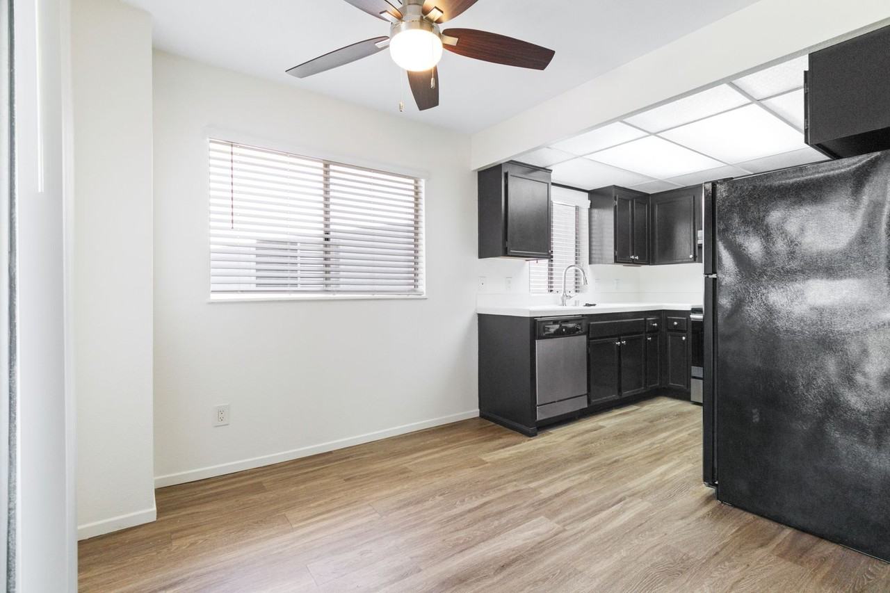 Bonita Heights Apartments - Photo 5 of 33