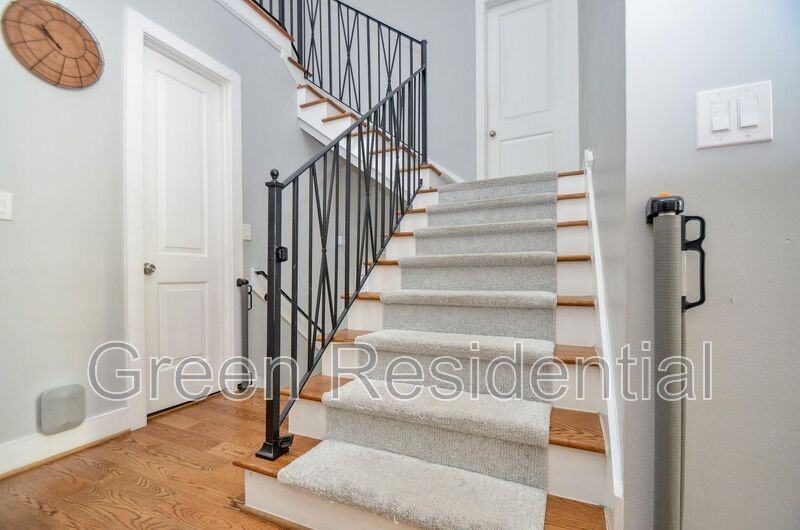 86 Sugarberry Cir - Photo 3 of 32