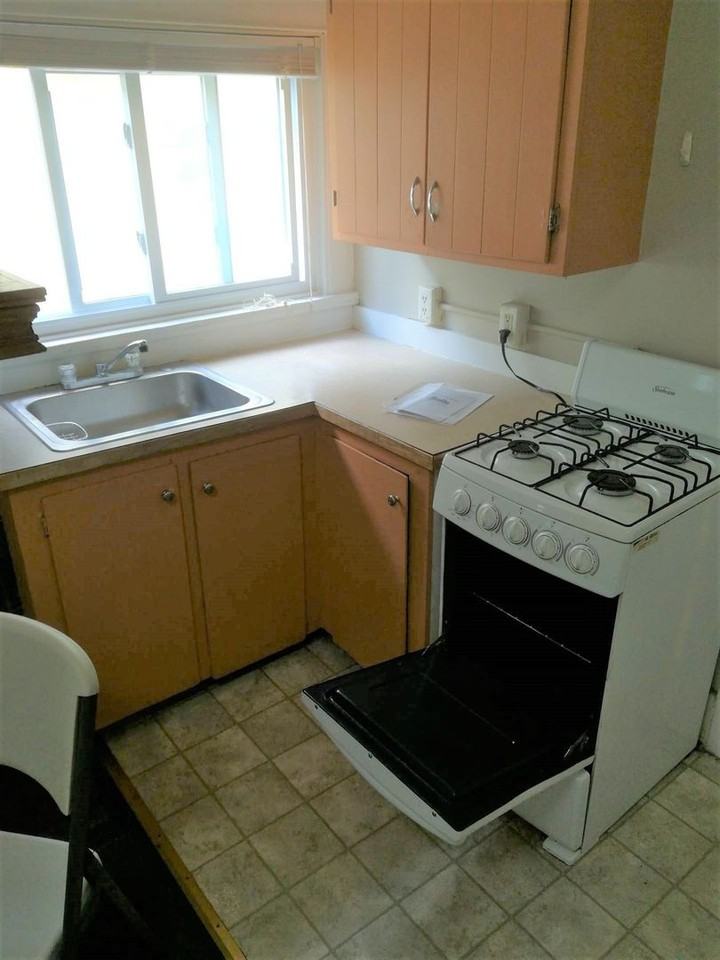 308 Fairmount Ave - Photo 2 of 11