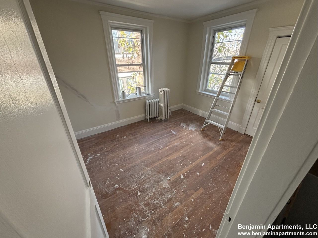 James St #6 - Photo 3 of 5