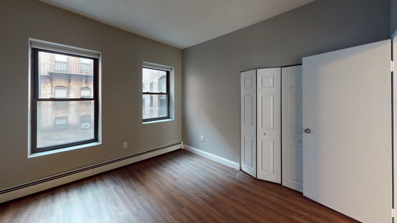 5 Royce Rd #1 - Photo 2 of 34