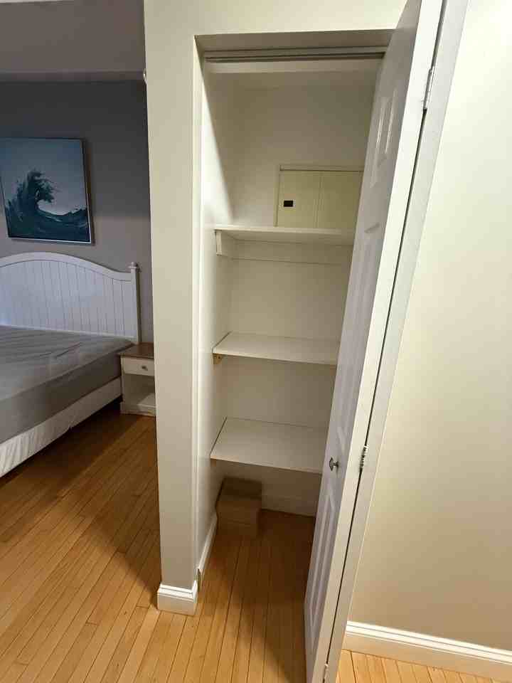 312 Shirley St #102 - Photo 7 of 10