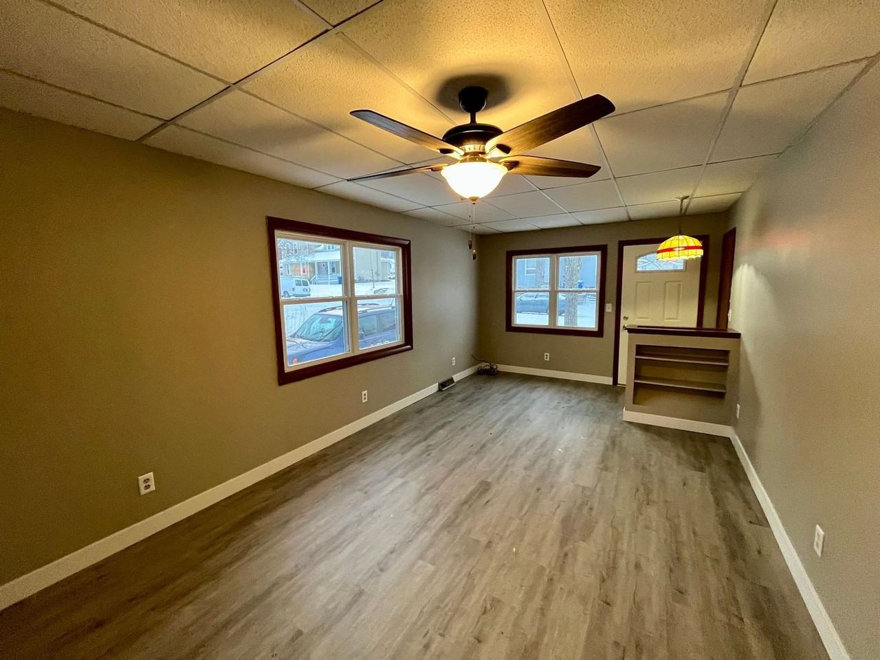 121 N 5th Ave - Photo 7 of 29