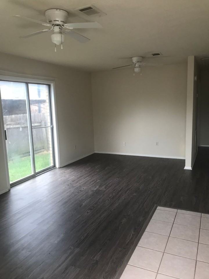 1405 Rescue Ct - Photo 2 of 7