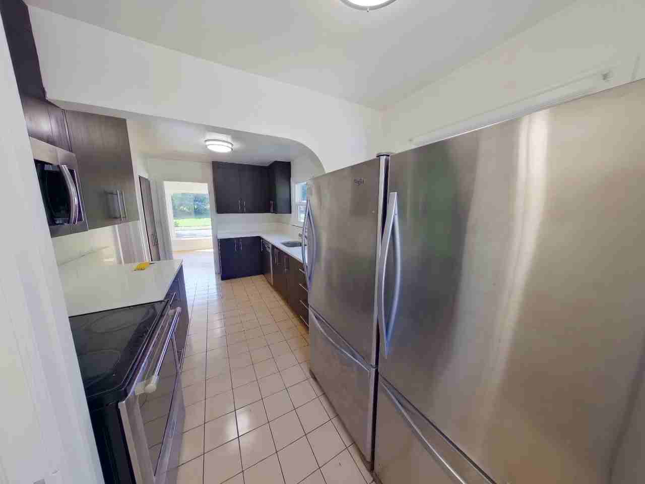 345 Nw 23rd St - Photo 7 of 16