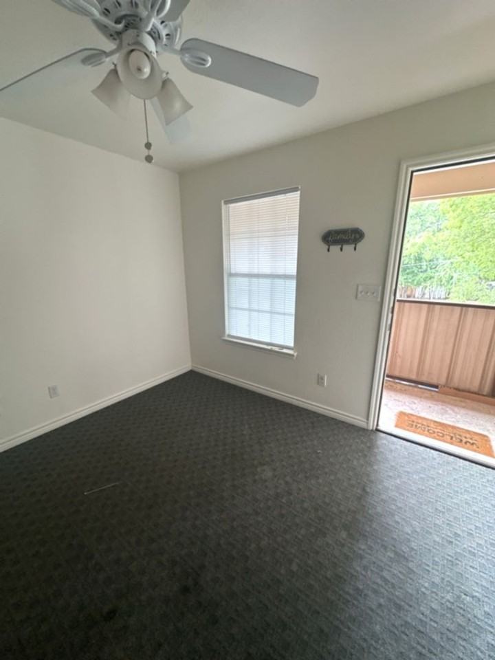 507 N Gilmer St - Photo 3 of 8