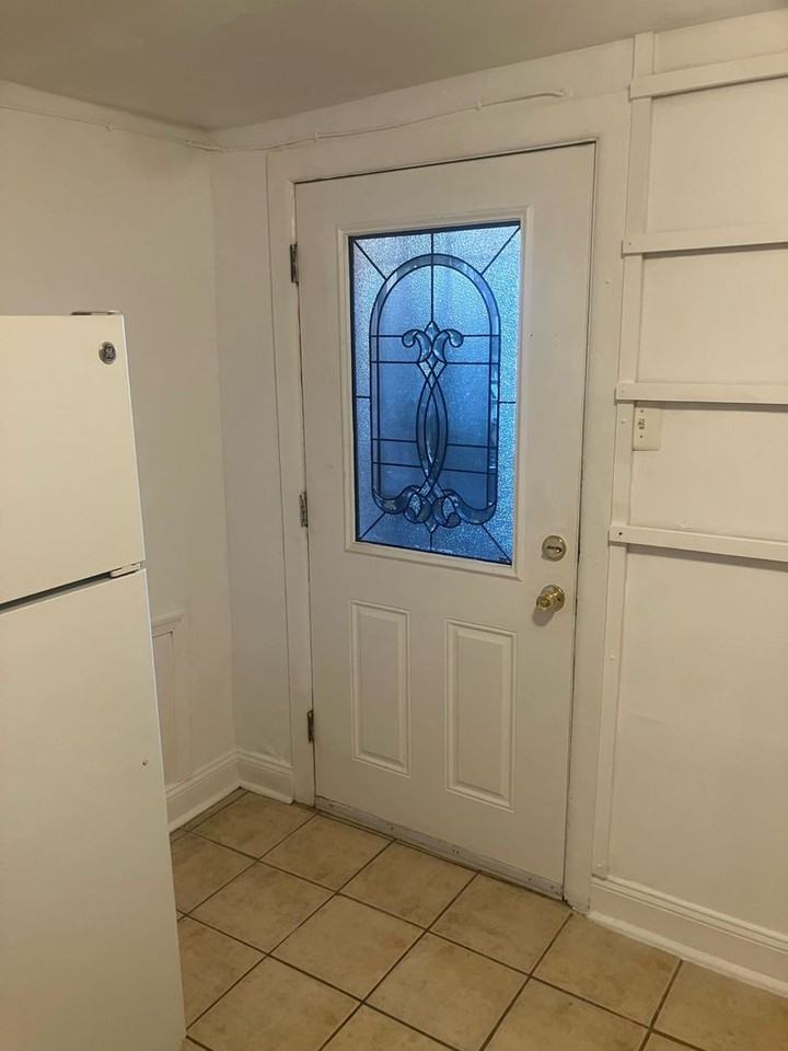 11 N St Nw - Photo 3 of 5