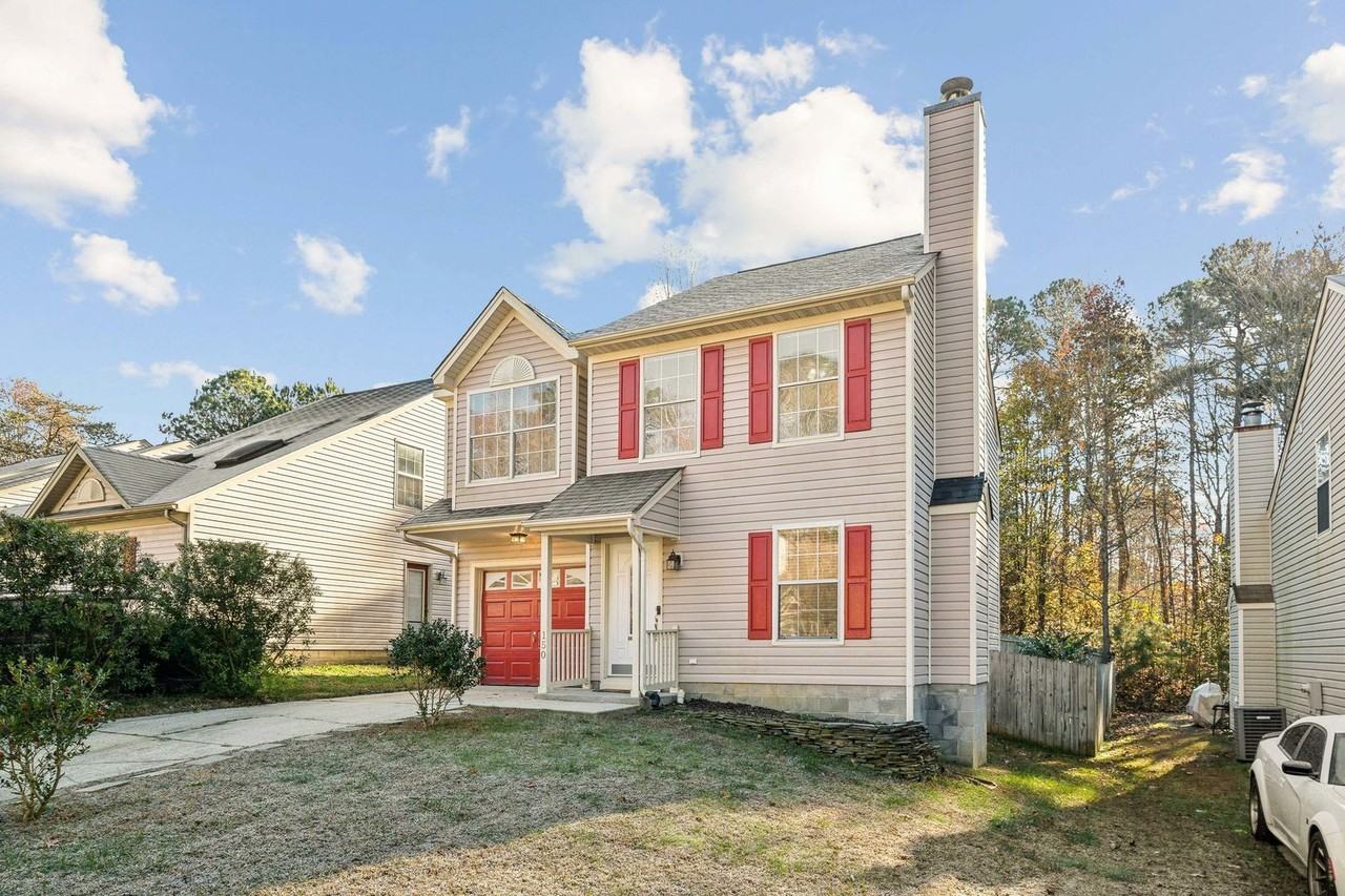 150 Raintree Way - Photo 2 of 24