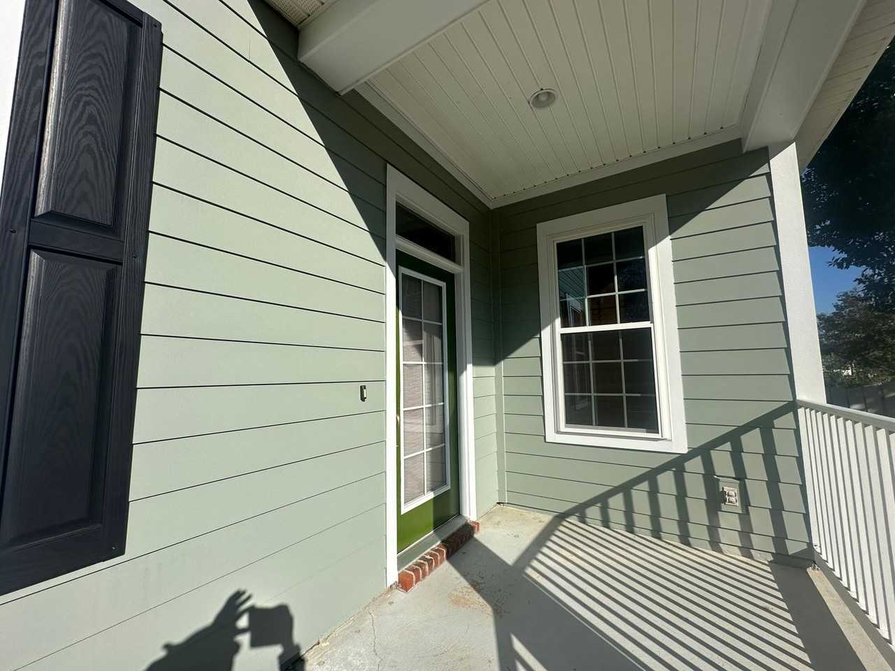 3995 Four Oaks Blvd - Photo 2 of 15