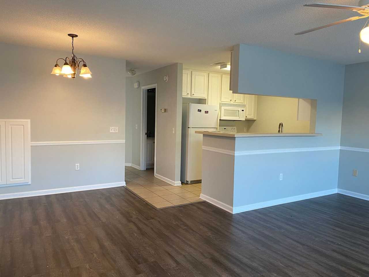 136 N Springview Dr - Photo 6 of 14