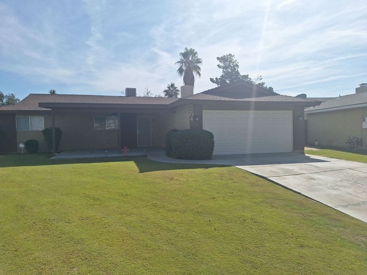 5204 Curson Ave - Photo 2 of 17