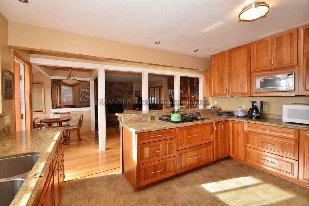 12 San Marino Dr - Photo 3 of 16