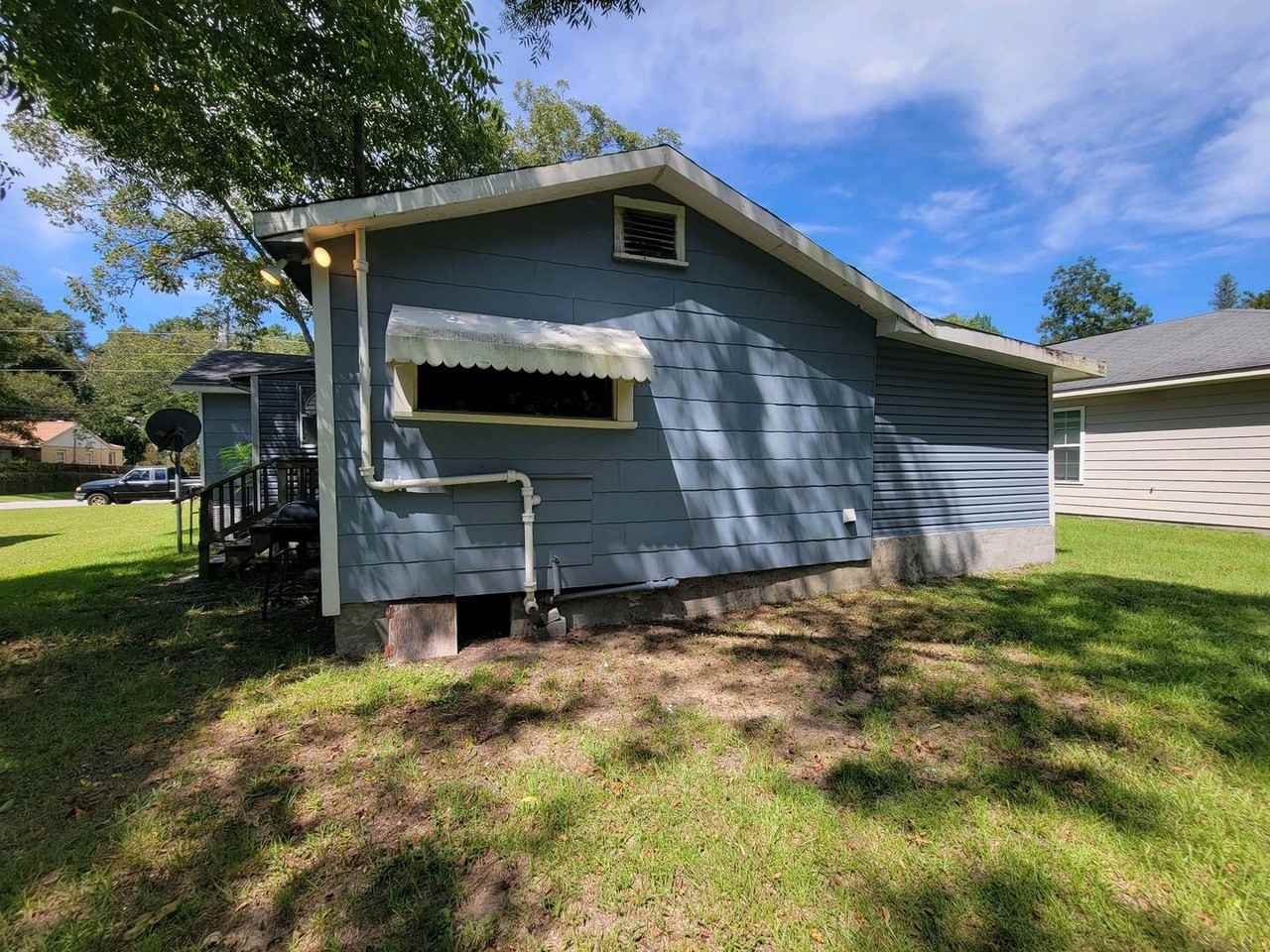 319 16th Ave S - Photo 4 of 17