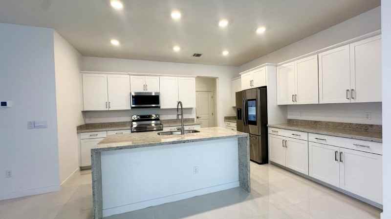 7175 Rockwood Rd - Photo 3 of 25