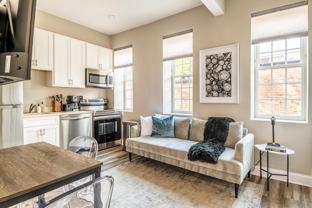 701 E St Se - Photo 1 of 1