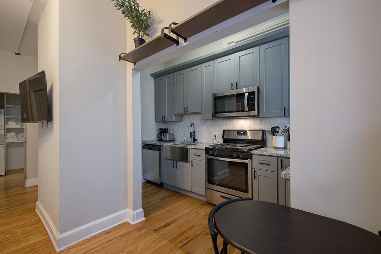 2004 15th St Nw #1011179P - Photo 3 of 11