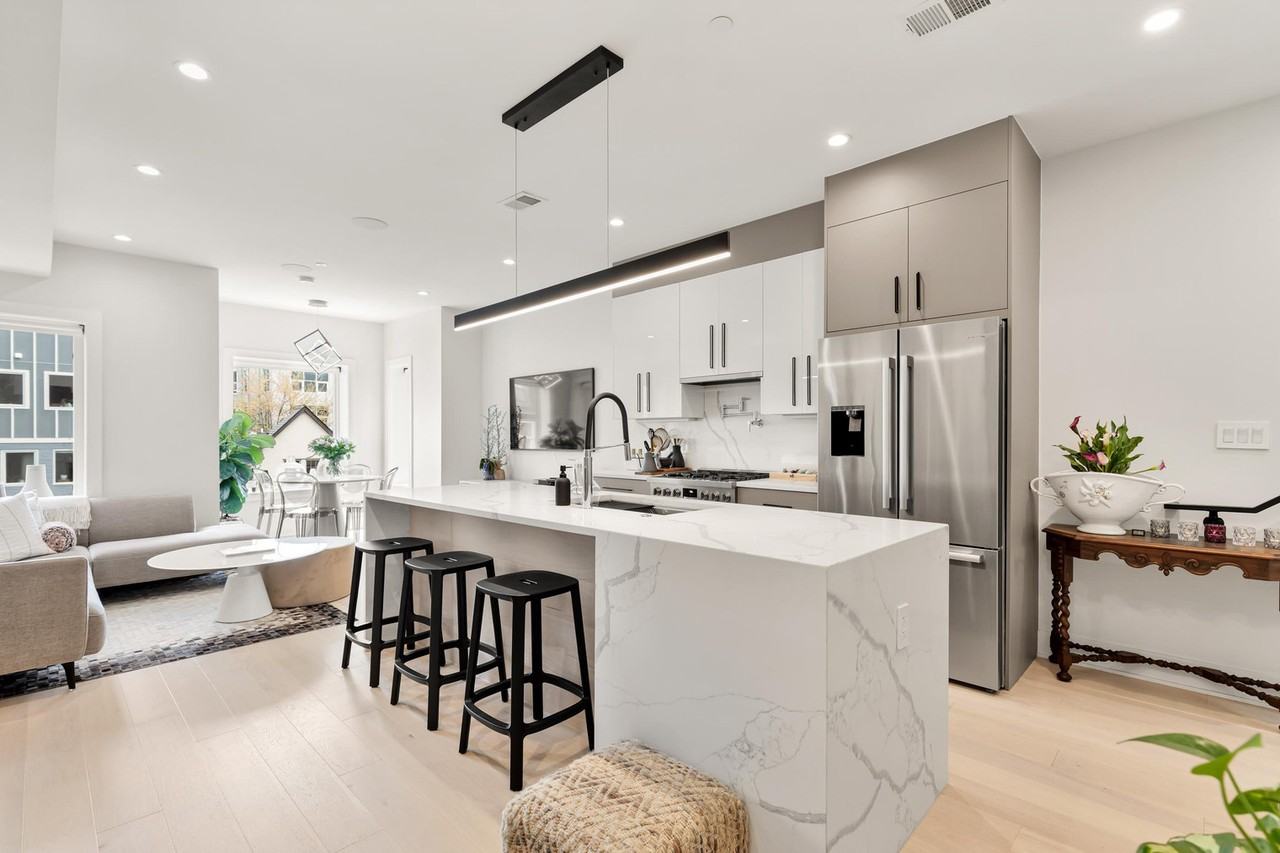 2478 1/2 Ontario Rd Nw #1011218P - Photo 7 of 16