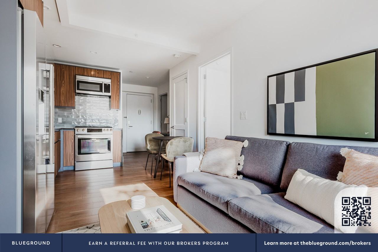 325 Lafayette Ave #1674 - Photo 5 of 27