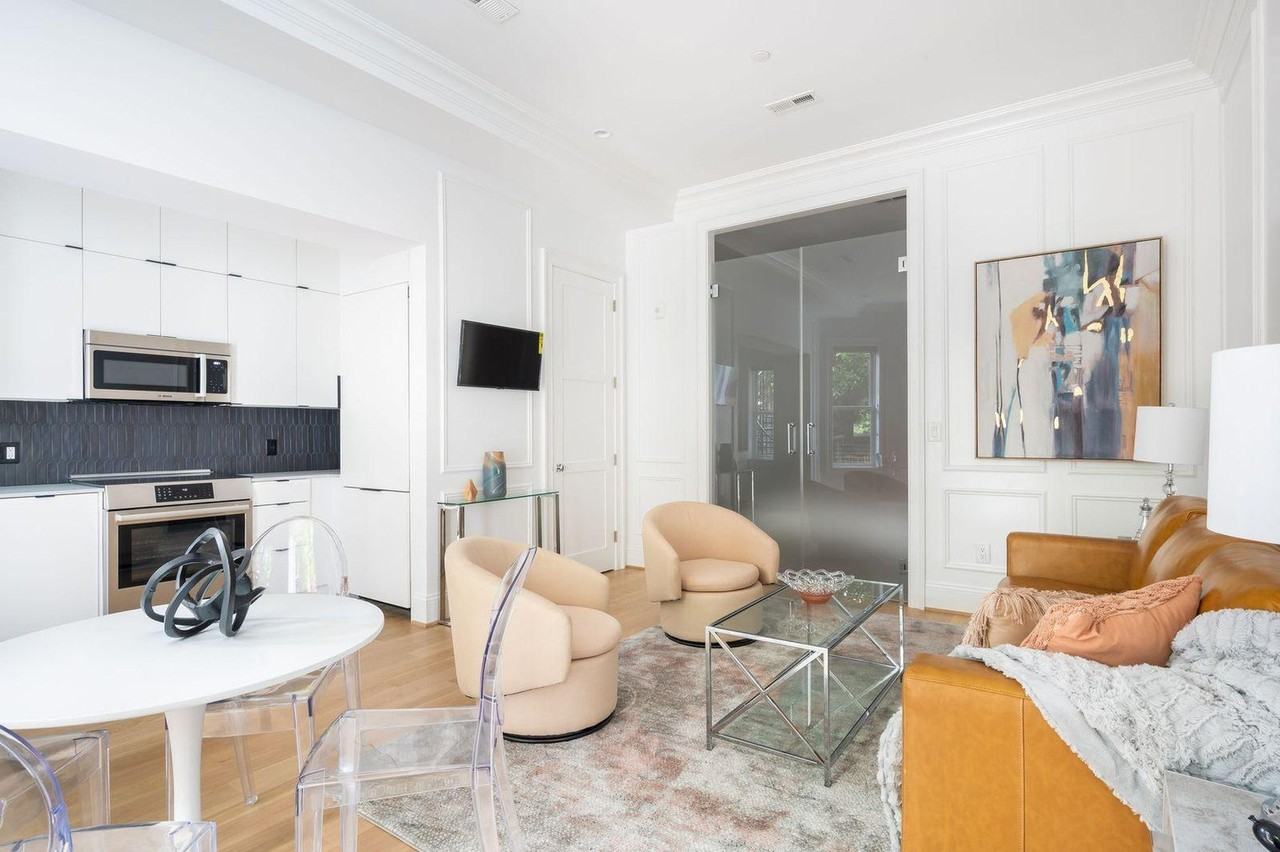 1735 Q St Nw #1011211P - Photo 5 of 9