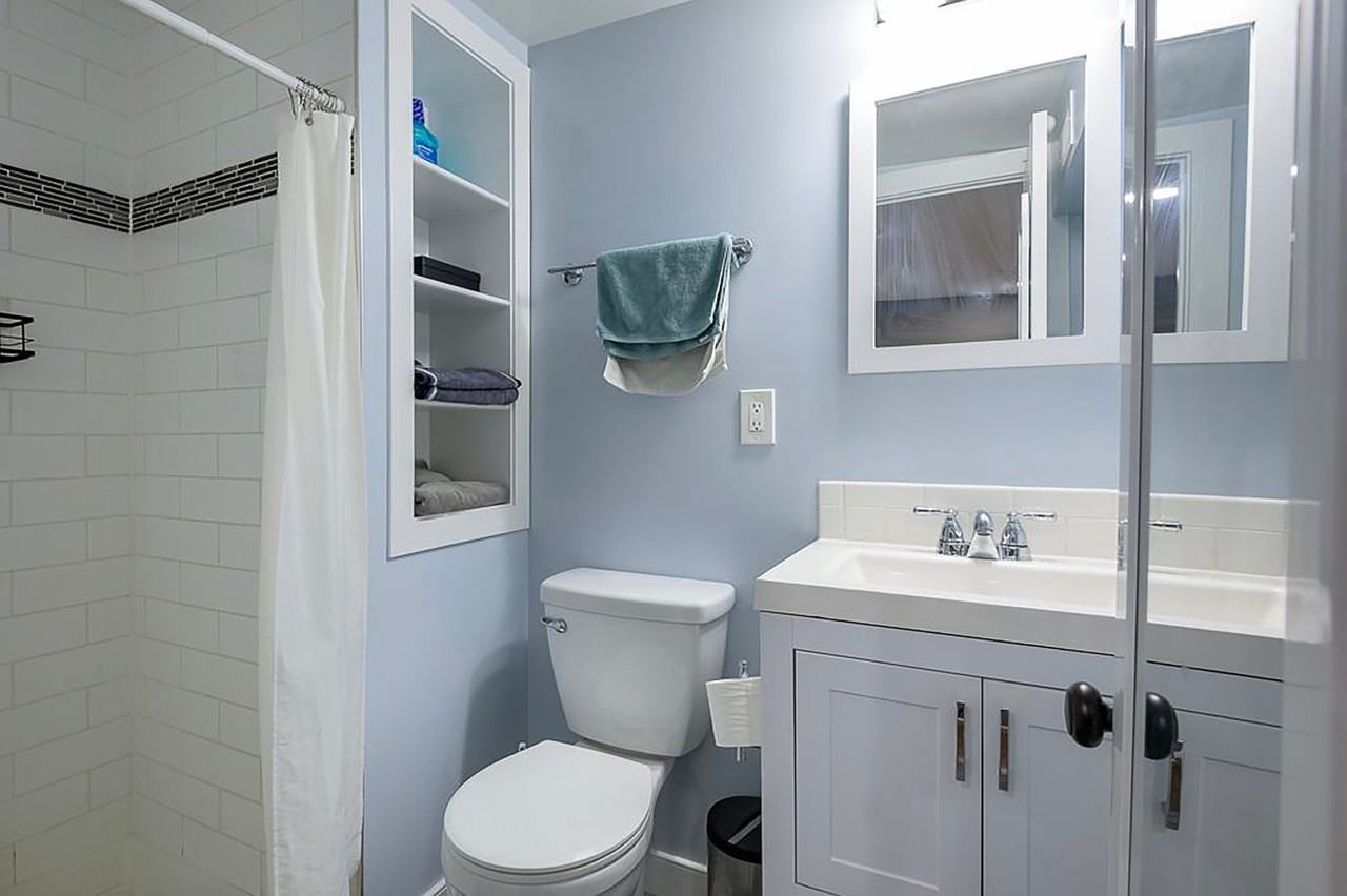 717 F St Ne #1011206P - Photo 3 of 22