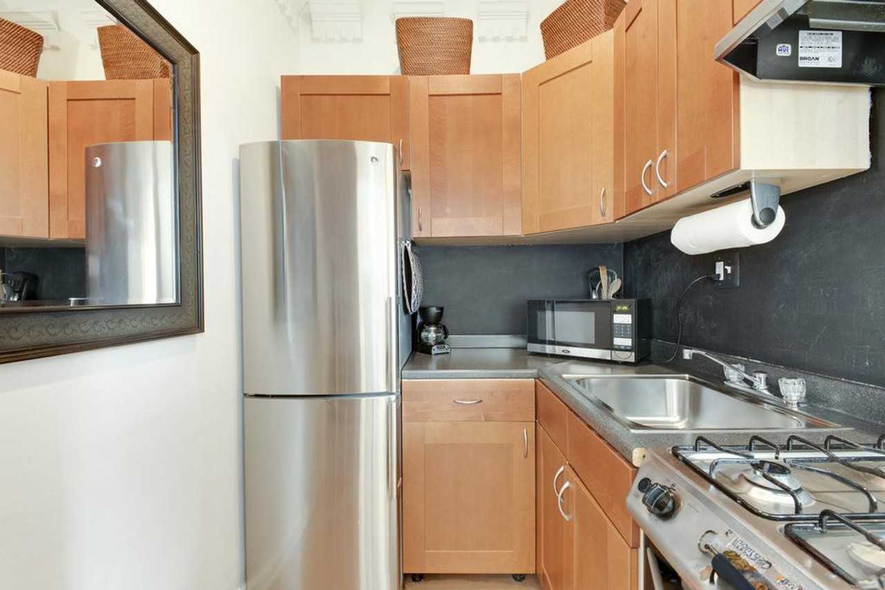 1821 19th St Nw #429P - Photo 4 of 13