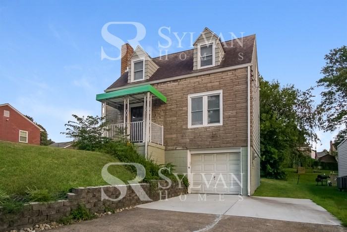 838 Dearborn St - Photo 3 of 16