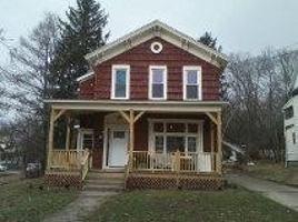 featured image of 197 Spring St