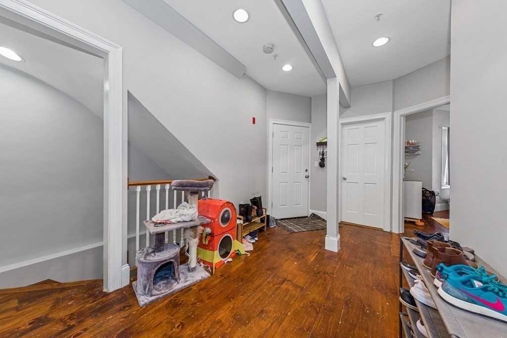 16 Sewall St #3 - Photo 5 of 13