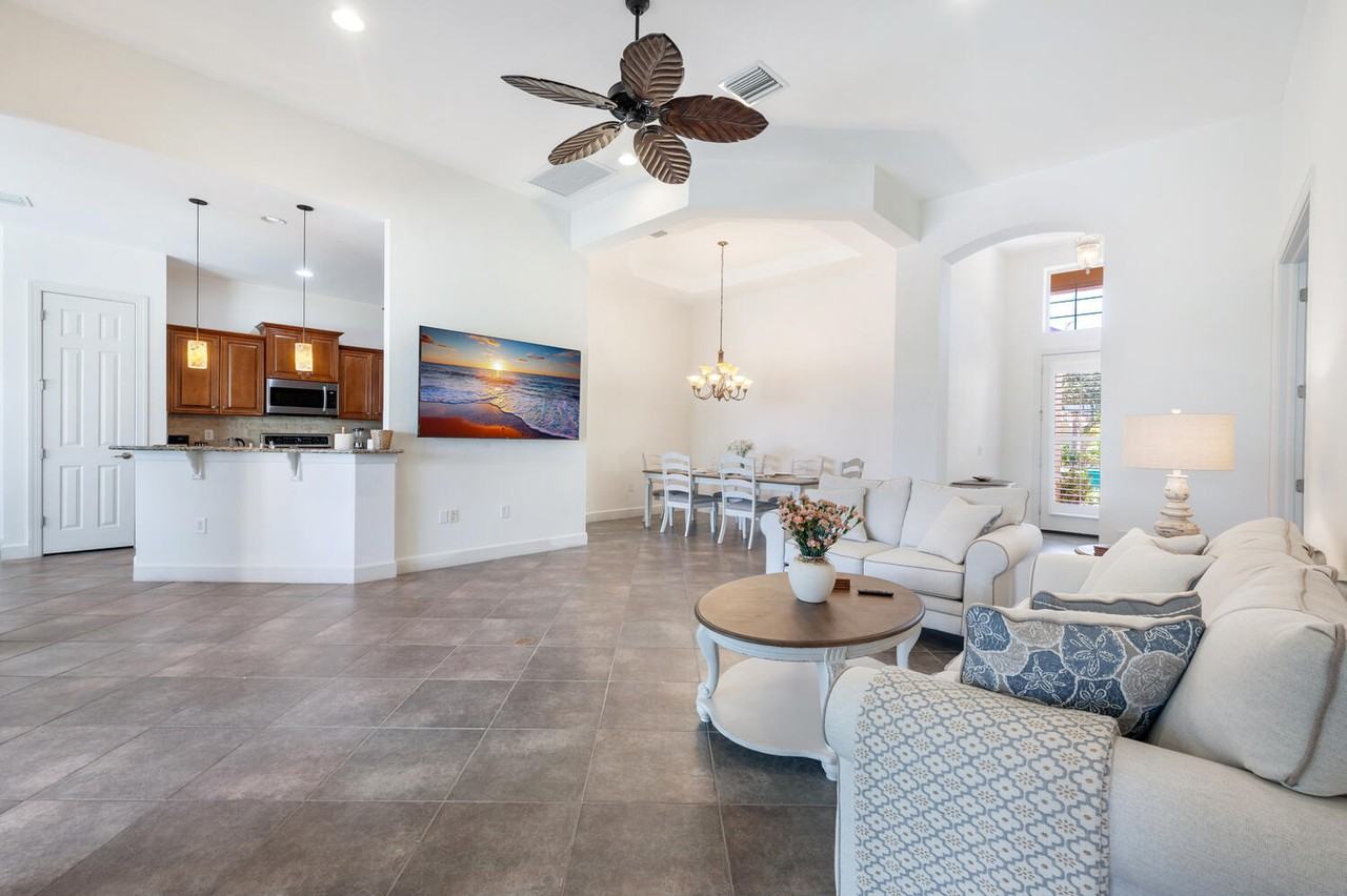 8237 Valiant Dr #NA - Photo 3 of 19