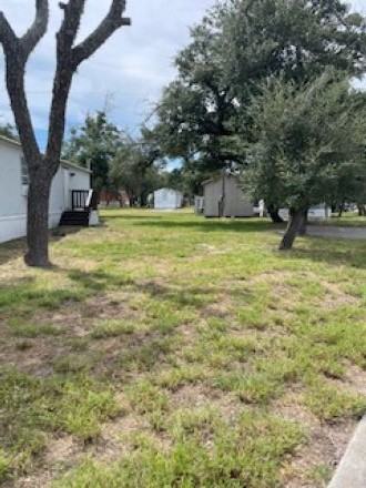 1800 N Live Oak St #NA - Photo 7 of 7