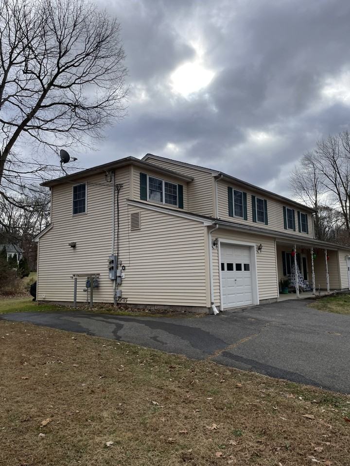 420 Meriden Waterbury Tpke #420 - Photo 2 of 20