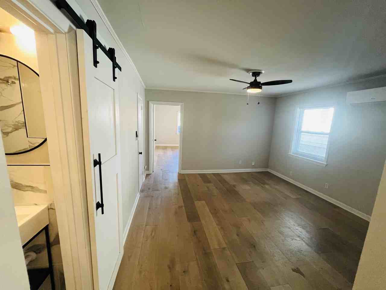 615 Guilford Ave #1 - Photo 3 of 7