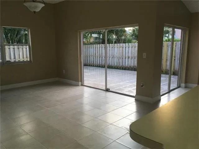 18650 Nw 55th Ave #NA - Photo 7 of 18