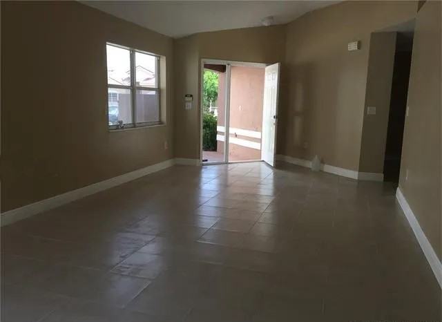 18650 Nw 55th Ave #NA - Photo 5 of 18