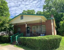 featured image of 2705 Willow St #NA