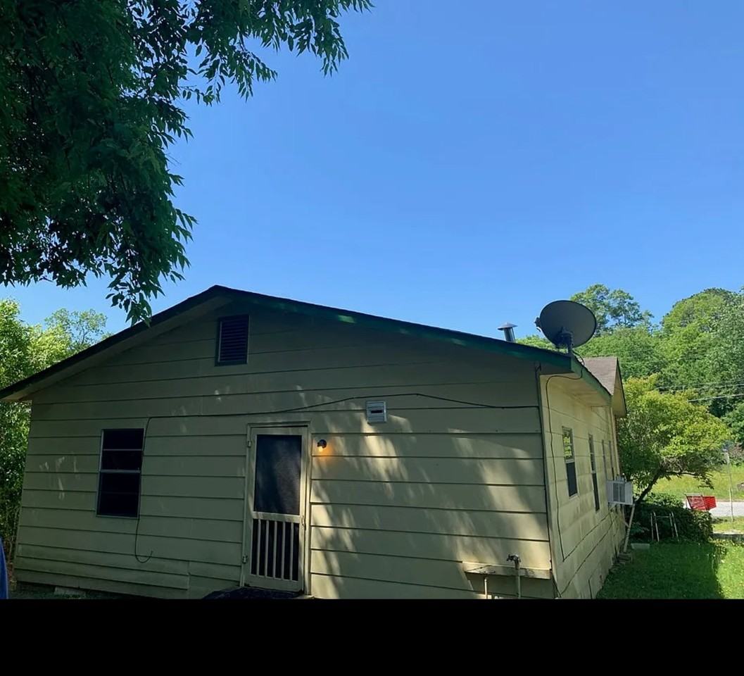 2705 Willow St #NA - Photo 3 of 3