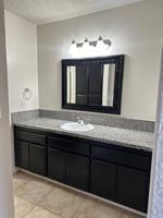 featured image of 6900 Valleyview Dr