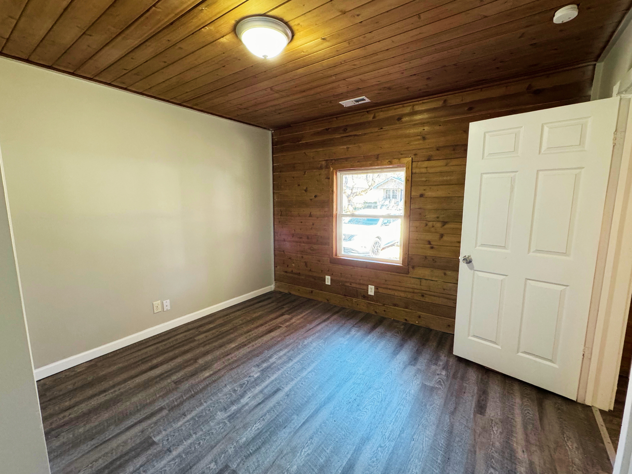 3918 Bennett Rd - Photo 6 of 16