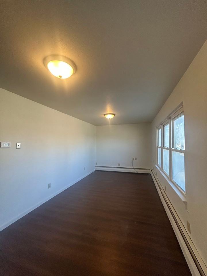 Fowler Apartments (Switzer Building 1) - Photo 5 of 9